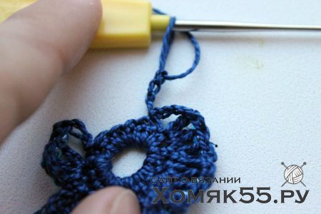 Цветок крючком в волосы: «Синева и бисер»