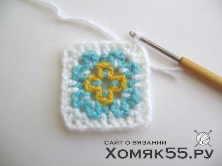 Прихватка из квадратных мотивов «Новогодняя»