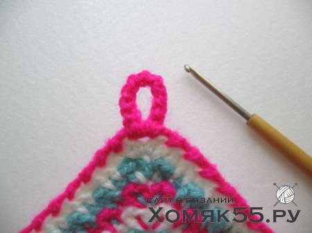 Прихватка из квадратных мотивов «Новогодняя»