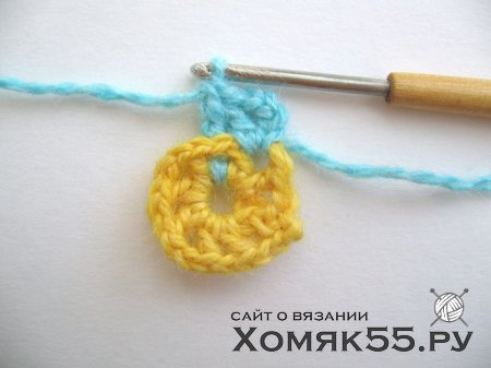Прихватка из квадратных мотивов «Новогодняя»