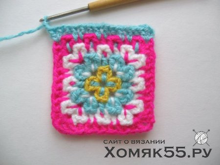 Прихватка из квадратных мотивов «Новогодняя»
