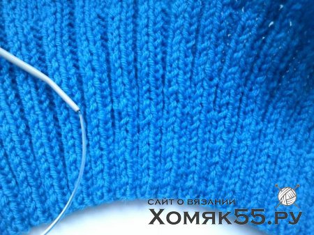 Как сязать шапку спицами