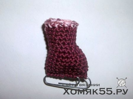 Коньки сувенирные крючком