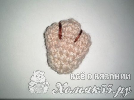 Собачка - валентинка крючком
