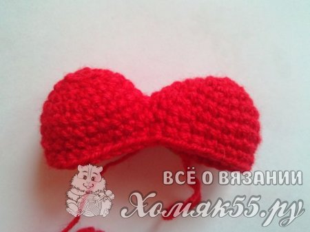 Собачка - валентинка крючком