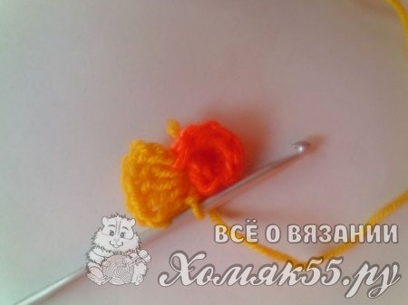 Цветы в горшке крючком
