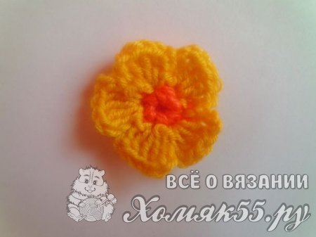 Цветы в горшке крючком