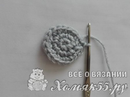 Маленькая собачка крючком