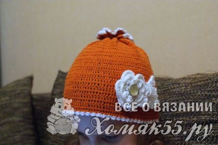 Весенняя шапочка для девочки крючком
