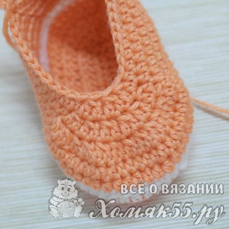 Пинетки для малышки крючком