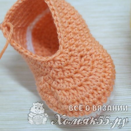 Пинетки для малышки крючком
