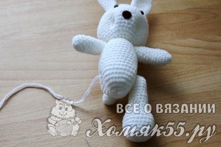 Вязаный заяц крючком