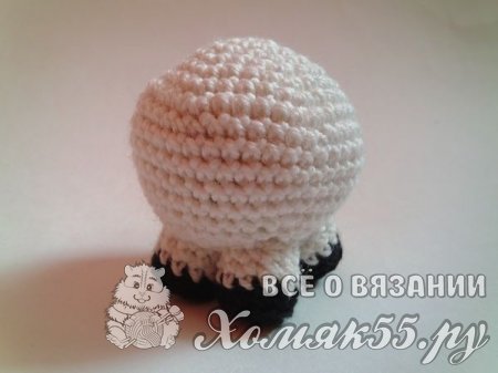 Вязаная игрушка - корова крючком