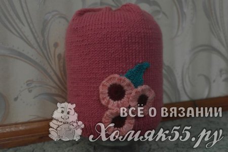 Вязаная шапка спицами на весну