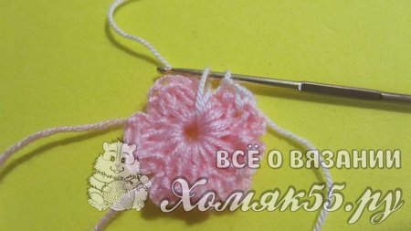 Маленькие цветочки крючком