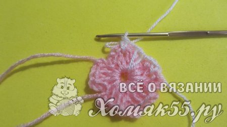 Маленькие цветочки крючком