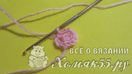 Маленькие цветочки крючком
