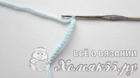 Игрушка на детскую ручку крючком
