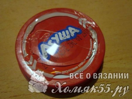Вязаный крючком подсвечник «Клюква на снегу»
