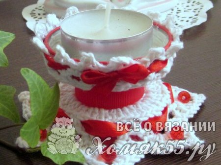 Вязаный крючком подсвечник «Клюква на снегу»