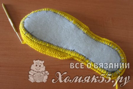 Вязаные тапочки «Солнечное настроение»