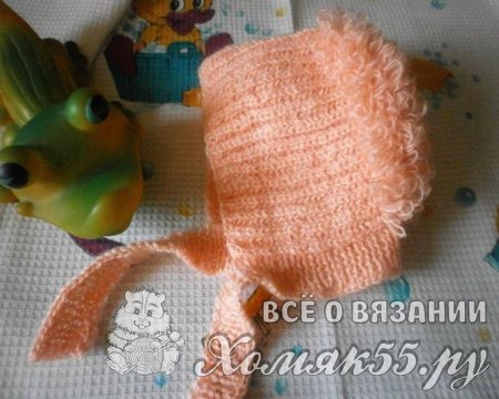 Шапочка для девочки спицами