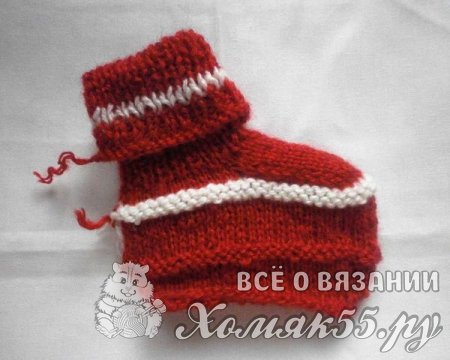 Пинетки для девочки на двух спицах