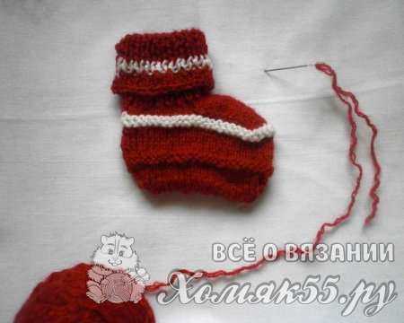 Пинетки для девочки на двух спицах