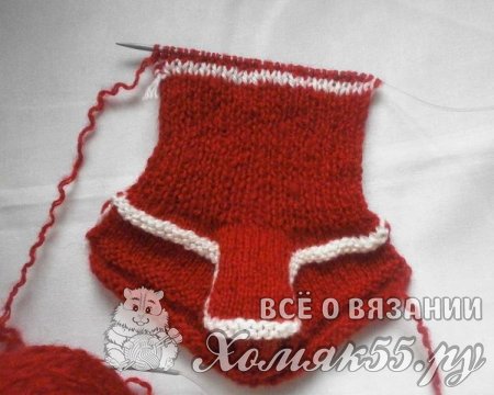 Пинетки для девочки на двух спицах
