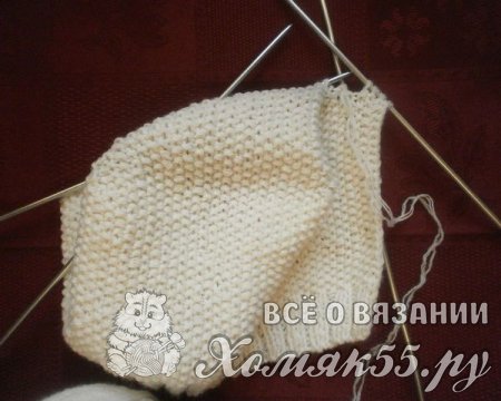 Чепчик для новорожденного спицами