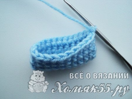 Сувенир «Валенки» крючком