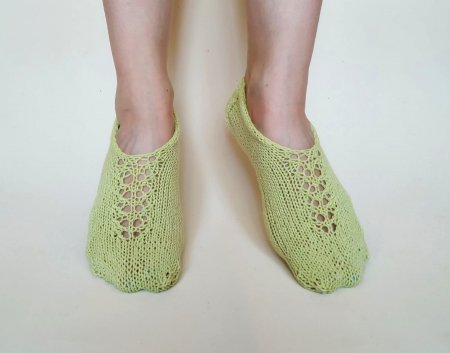 Легкие летние следки из хлопка спицами